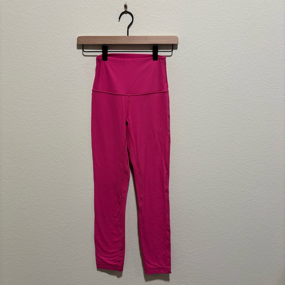 Lululemon sonic pink ribbed align leggings